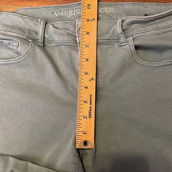 American Eagle Shorts 14 Seafoam Green Super Stretch AEO Twill Midi - Picture 4 of 10